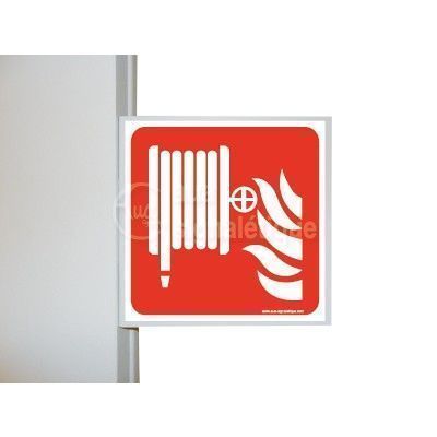 Drapeau Robinet d'incendie armé - F002 - PVC 1.5mm -200x200 Mm